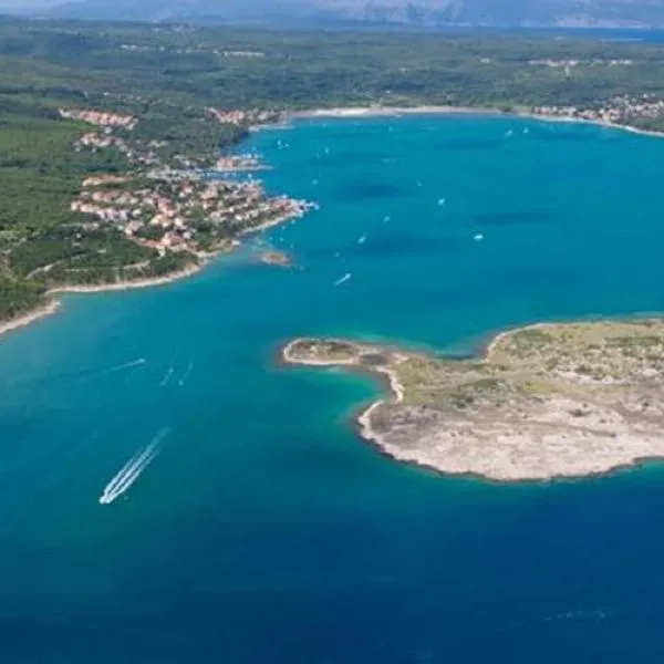 Apartments Mestrovic, Klimno, Soline bay, island Krk, hotel en Klimno