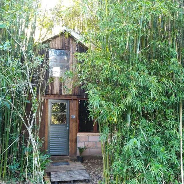 Cabana Bambu, hotel a Sapiranga
