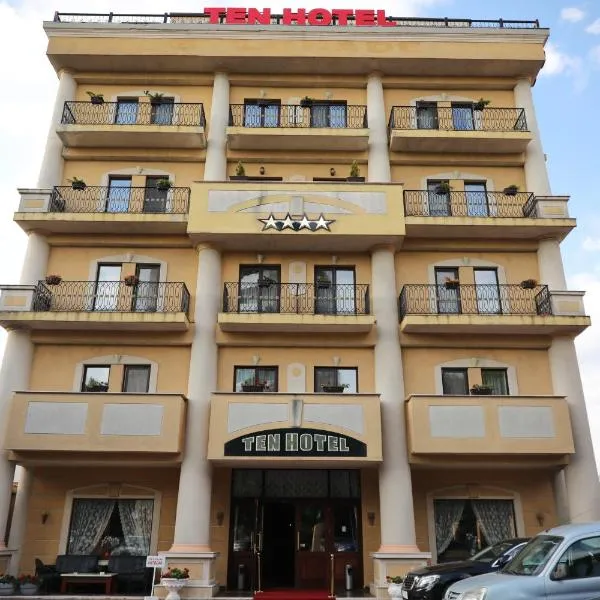 Hotel Ten Constanta、コンスタンツァのホテル