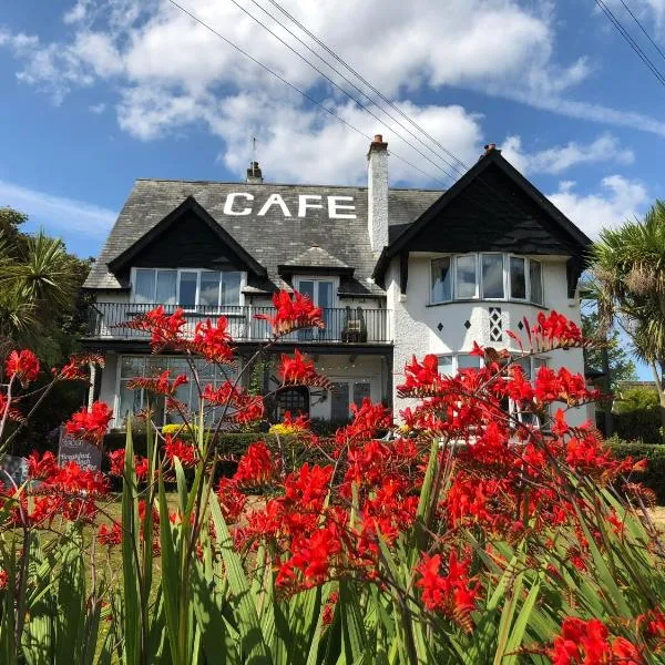 Cairn Bay Lodge、バンガーのホテル