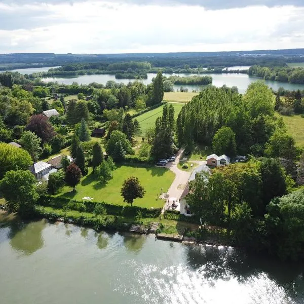 Clairseine, hotel v destinaci Tournedos-sur-Seine