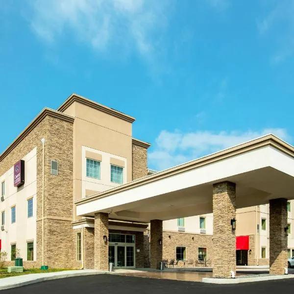 Comfort Suites Fishkill near Interstate 84, hotel in Newburgh