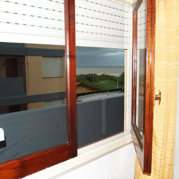 Depto San Bernardo céntrico sobre Costanera, hotel in San Bernardo