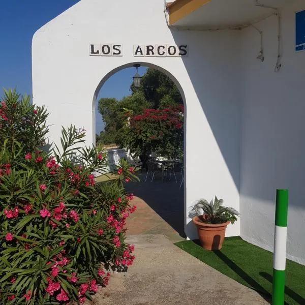 Hostal Los Arcos, hotel in Vejer de la Frontera