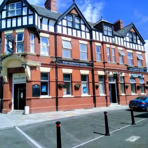 배리에 위치한 호텔 Tadross Hotel