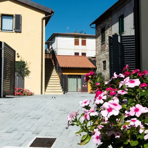 Borgo Fratta Holiday Houses, hotel in Sant'Orfeto