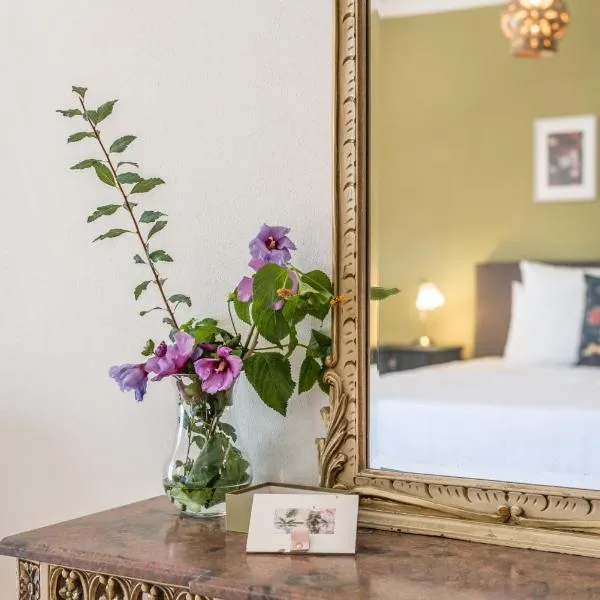 Quinta da Paz B&B, hotel v destinaci Portimão