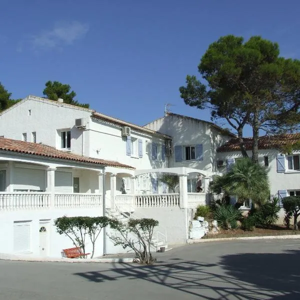 Le Sarac Hôtel – hotel w mieście Clermont-lʼHérault