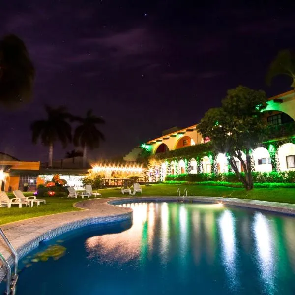 Hotel & Motel Hacienda Jiutepec, hotel v destinaci Jiutepec