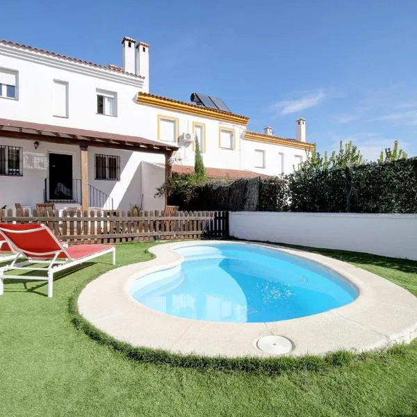 Magnífica casa con piscina privada, hotel en Montejaque