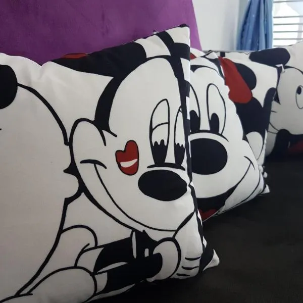 Qstay Sitiawan Townhouse (Minnie Dreams) - 米妮梦, hotel v destinaci Sitiawan