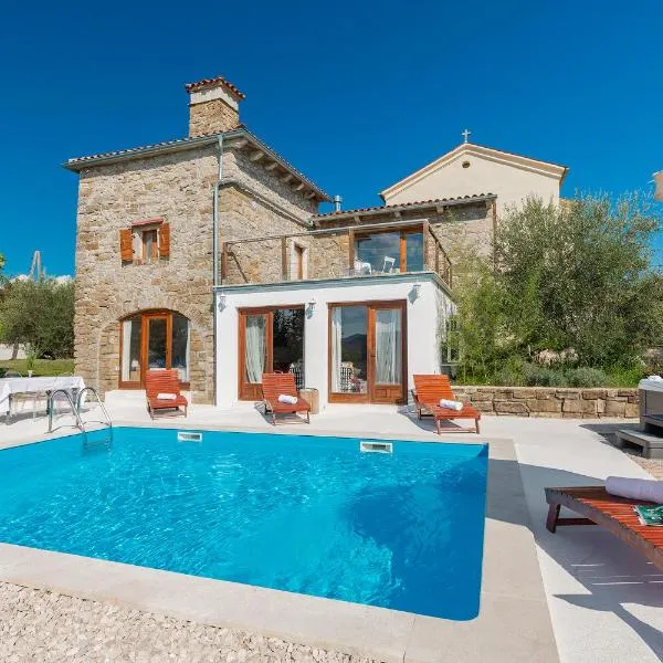 Villa Sussini, hotel v destinaci Krbune