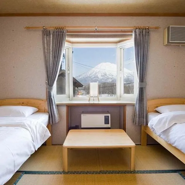Slowlife Lodge, hotel in Kutchan