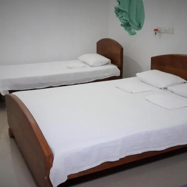 Rooms 154/14, hotel in Andiambalama