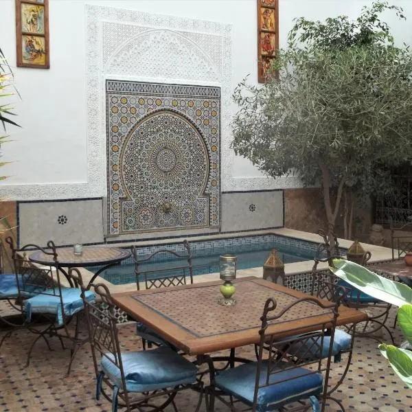 Riad Attarine, hotel in Fès