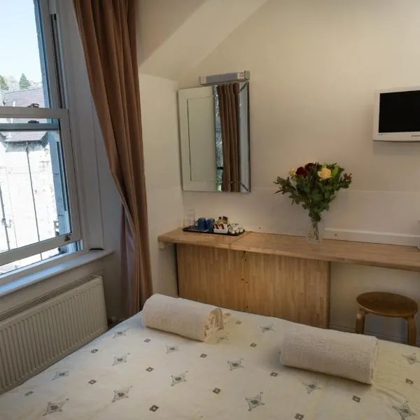 Somerset House B&B, hotel v destinaci Grange-over-Sands
