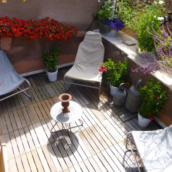 La Parenthèse - toit terrasse, hotel v destinaci Die