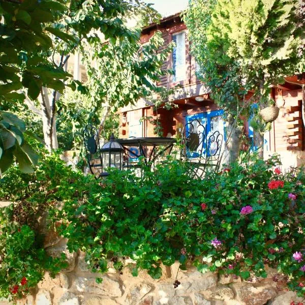 Zimer Al-Bayt, hotel v destinaci Mas'ada