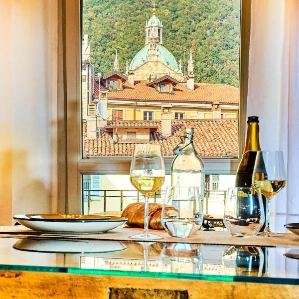 21 Lake Sweet Home, hotell Comos