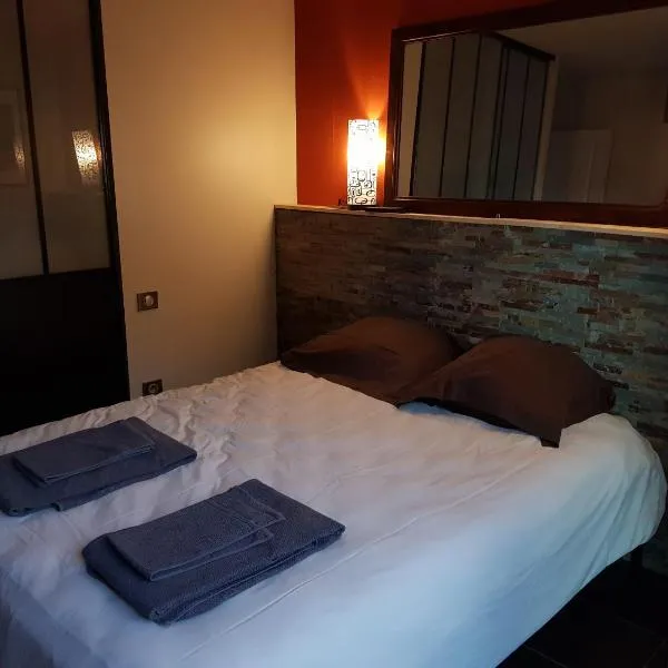 Les Bruyères, hotel em Civrieux-dʼAzergues