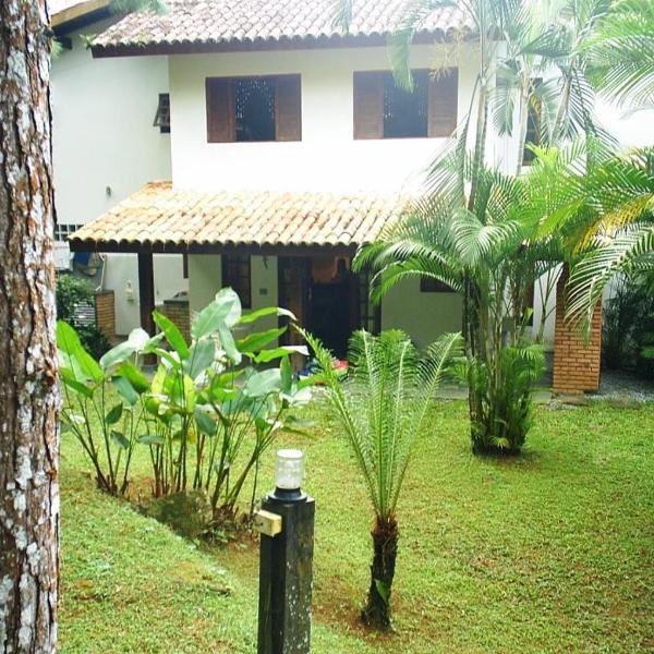 CASA CONDOMÍNIO FECHADO