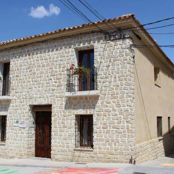 Casa Rural Los Montones, hotel Carcelénben