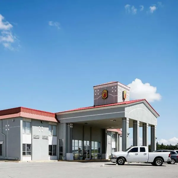 Super 8 by Wyndham Elk City, hotel in Elk City