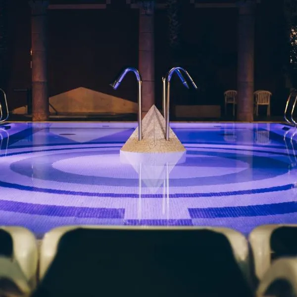 Cleopatra Spa Hotel, khách sạn ở Lloret de Mar