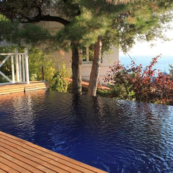 La LUNA - VILLA D'ARCHITECTE B&B VUE MER ET JACUZZI