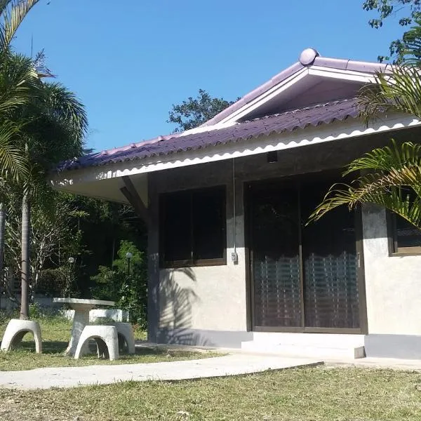 บ้านสวนวงศ์จินดารักษ์, hotel a Phayao