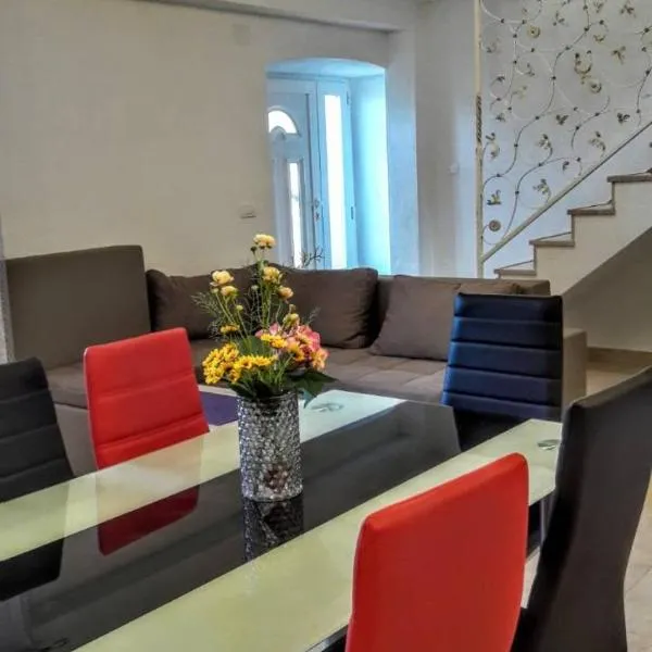 Holiday apartments Maslina Paho, hotel in Babino Polje