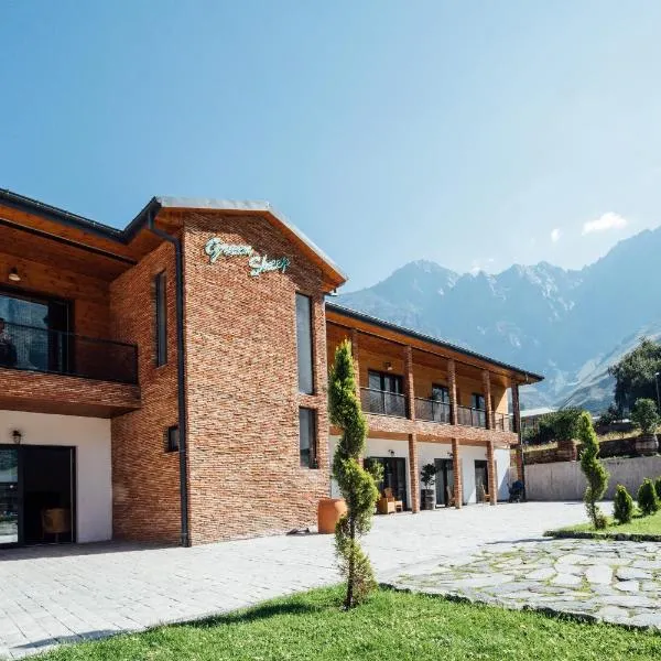 Green Sheep Boutique Hotel, Hotel in Kazbegi