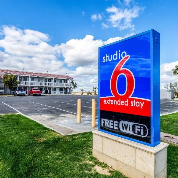Studio 6-Buttonwillow, CA, hotel in Buttonwillow