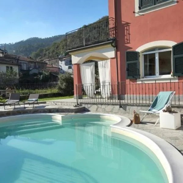 Villa Paola - Cinque Terre unica! pool e AC!, hotel em Pignone