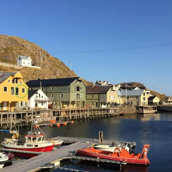 Lovely 3 rooms apartment for holiday in Nyksund, hotel di Myre