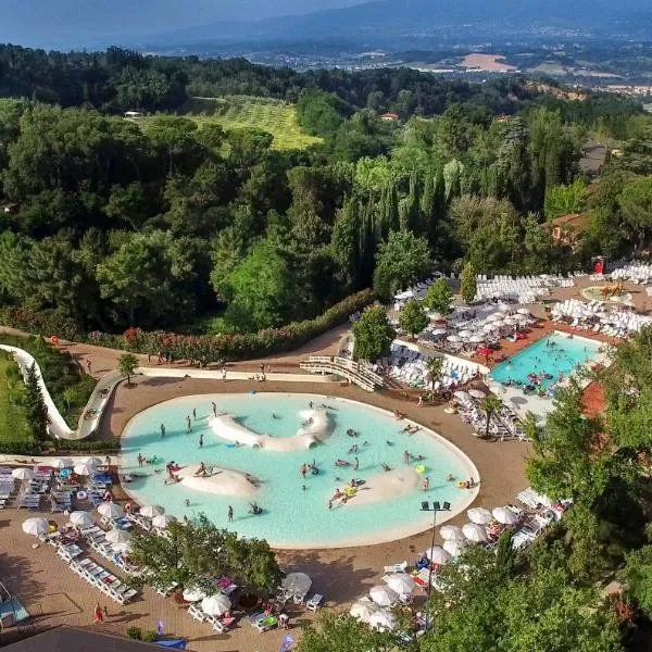 hu Norcenni Girasole village, hôtel à Figline Valdarno