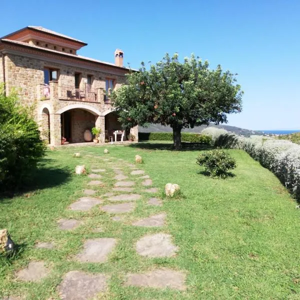 Sulle Onde Della Collina, hotel Montecoricében