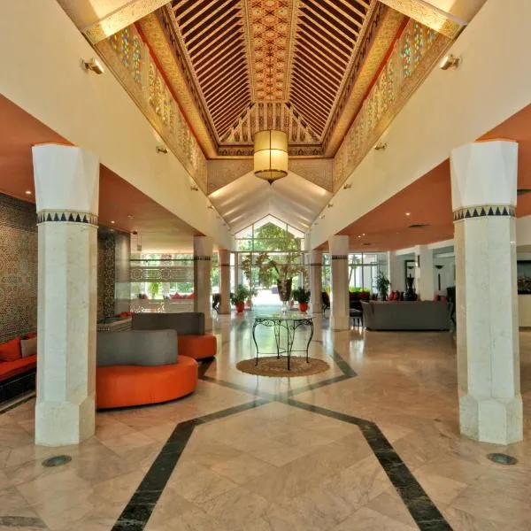 Hôtel Volubilis: Oulad Tayeb şehrinde bir otel