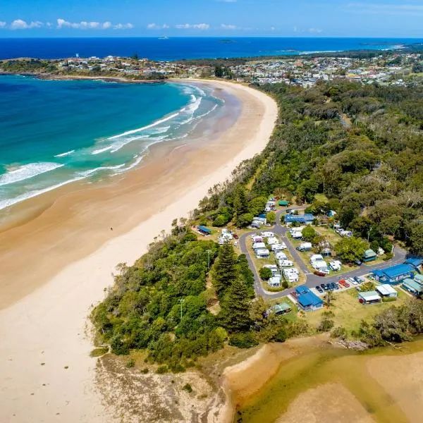 Woolgoolga Lakeside Holiday Park、エメラルド・ビーチのホテル