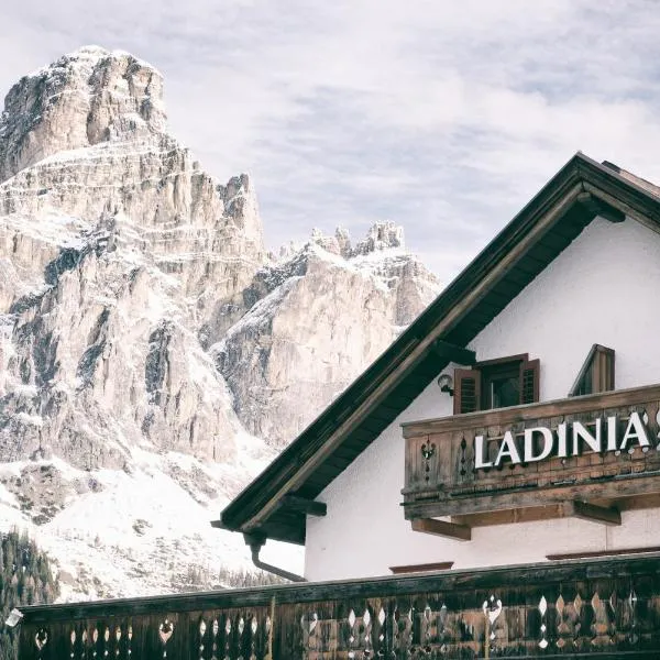 Berghotel Ladinia, hotel v destinaci Corvara in Badia