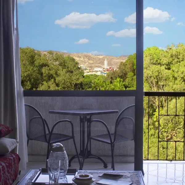 Apparts-hôtel ISNI, hotel ad Agadir