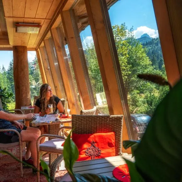 Hotel Eco Tatry Holiday& Spa，考斯賽力克的飯店