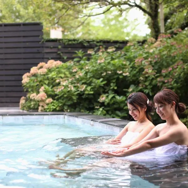 Okutsu Onsen Komeya Club, hotel v destinaci Kagamino