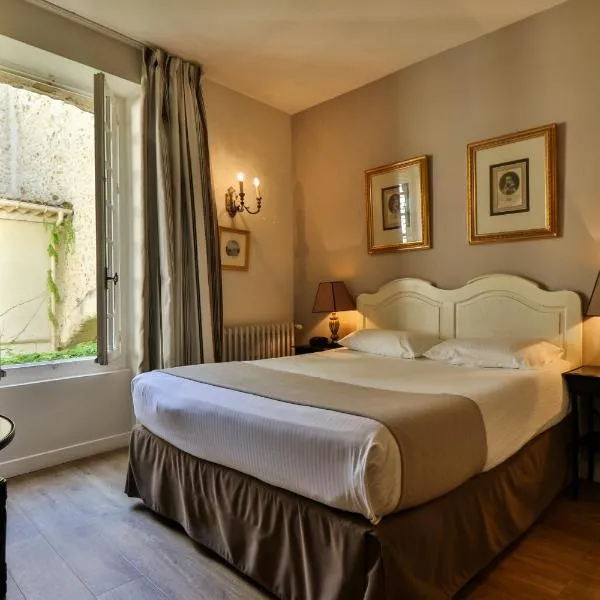 Hotel Du Midi, hotel v destinácii Visan