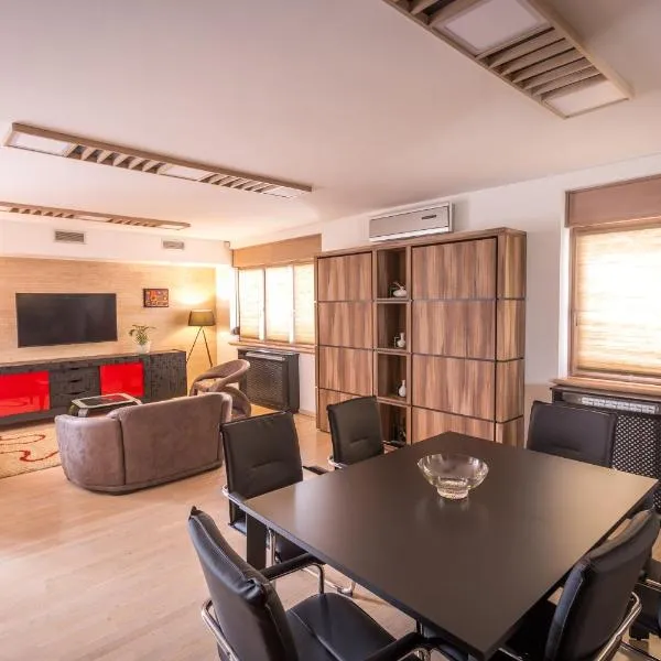 HostGost Selected Suites - BAMS, Private Spa included, hotel v Bělehradě