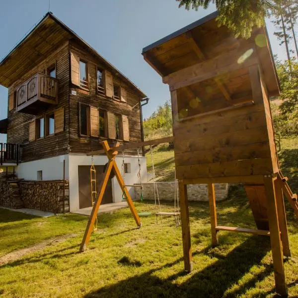 Chalet Veľké Ostré, hotel in Radola
