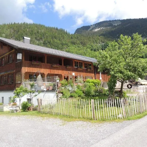 Rüf Stefanie: Au im Bregenzerwald şehrinde bir otel