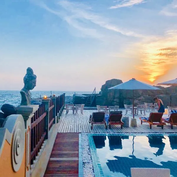 Thaproban Pavilion Resort and Spa、ウナワトゥナのホテル