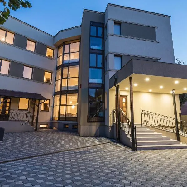 Pensiunea Select Central, hotel u gradu 'Târgu-Mureş'