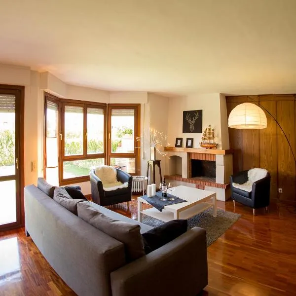 CHALET HARO (LA RIOJA), hotel in Haro